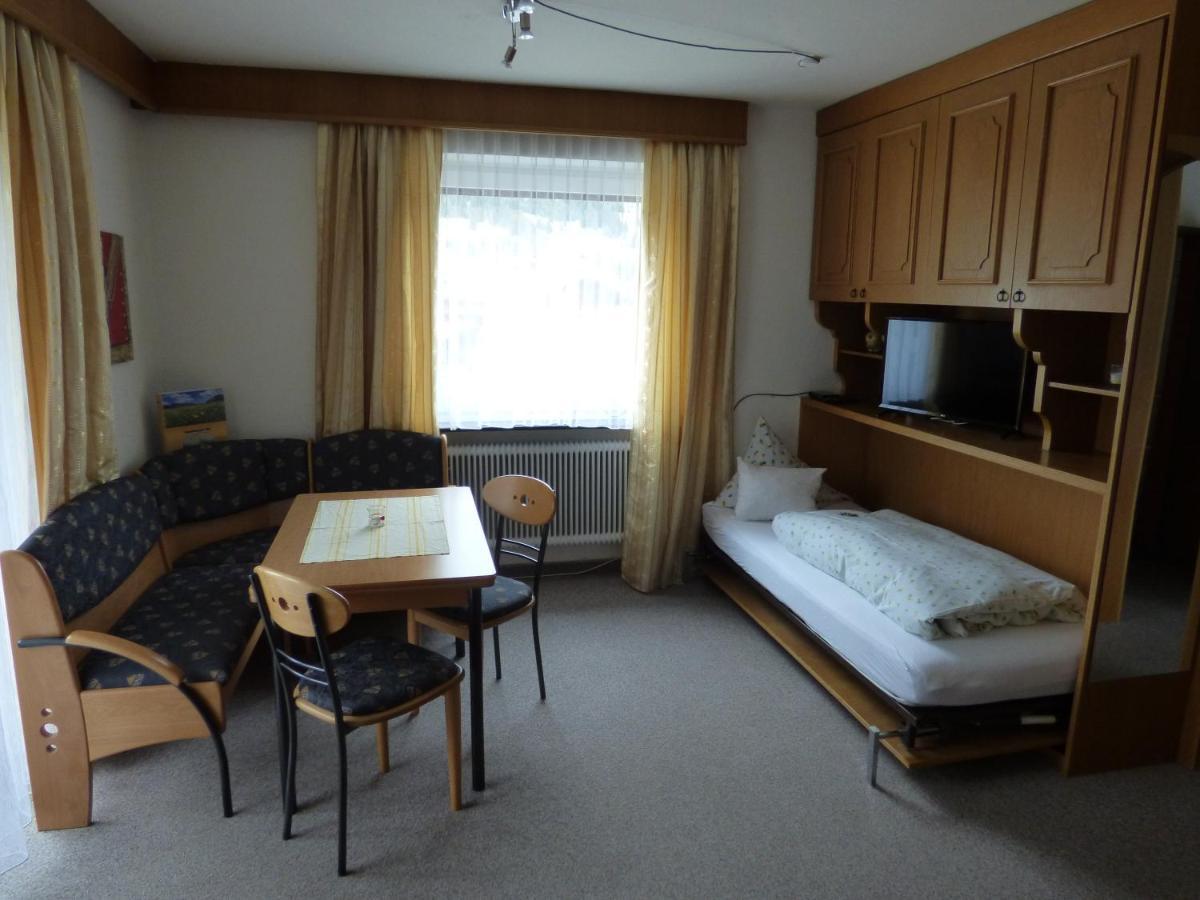 Haus Alpenland Hotel Tannheim Bagian luar foto