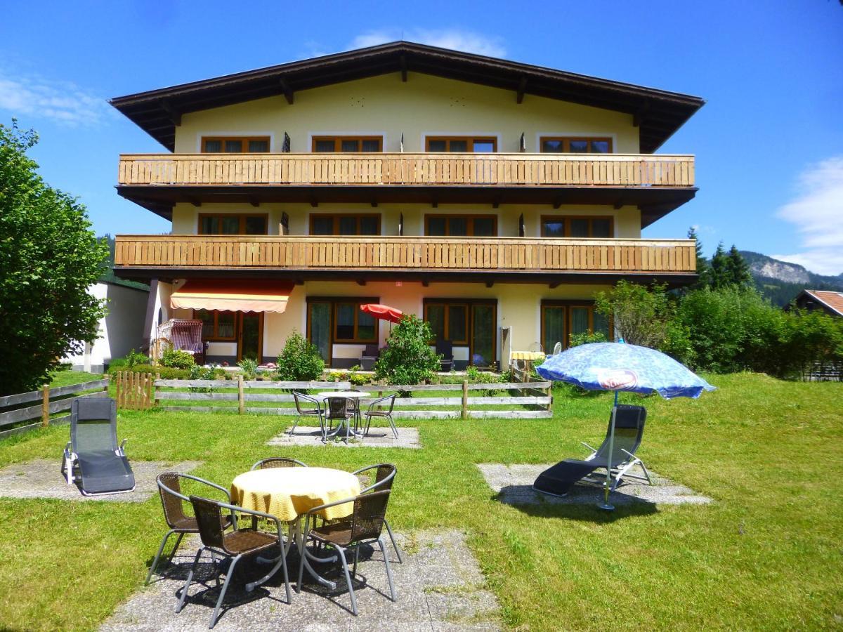 Haus Alpenland Hotel Tannheim Bagian luar foto